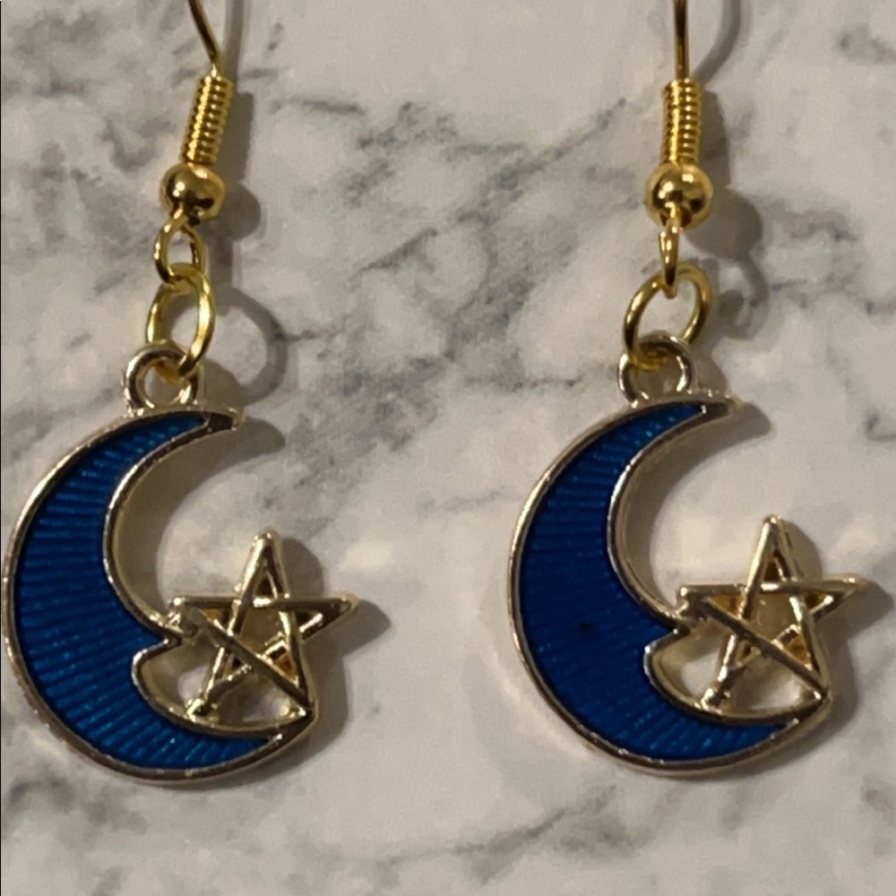 🔴Handmade Blue Moon Earrings🌖 - Picture 3 of 3